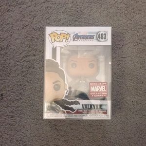 Thor Ragnarok Valkyrie Funko with soft protector